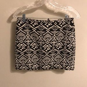 H&M Tribal print skirt